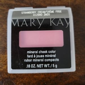Marykay Strawberry Cream Blush